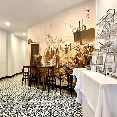 Sunray Beach Hotel Patong-3