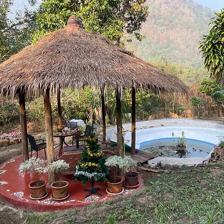 Chiang Dao Roundhouses-3