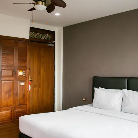 Lamphu Tree House Boutique Hotel-2