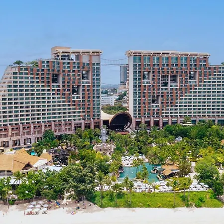 Centara Grand Mirage Beach Resort Pattaya-2