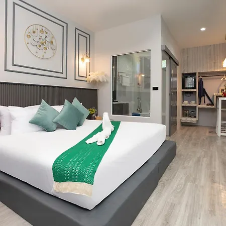 Best Time Pool Suites, Phuket-3