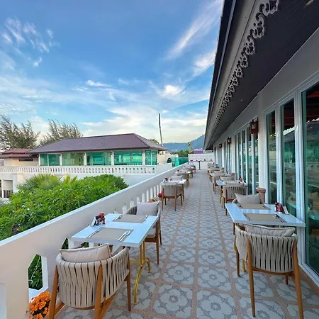 Quality Beach Resorts And Spa Patong-3