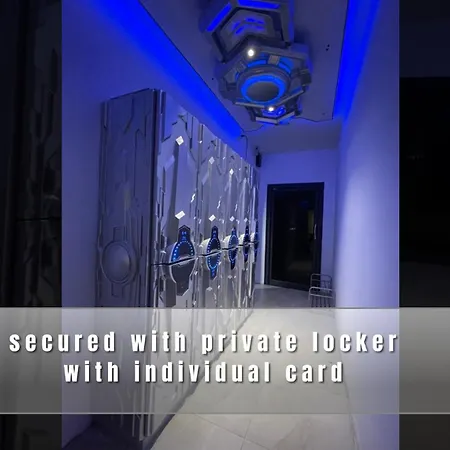 Pera Space Capsule Hotel-3