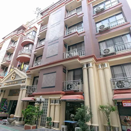 OYO 75385 Hotel Win Long-3