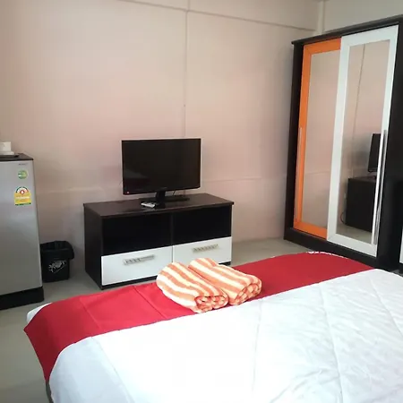 Oyo 75414 Kjs Pattaya-2