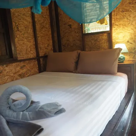 Little Eden Bungalows-2