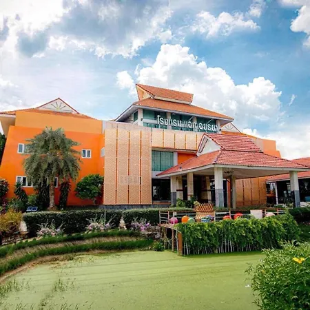 At Ayutthaya Hotel-2
