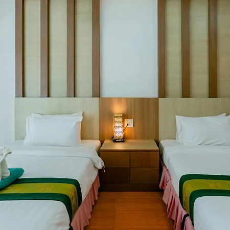 Tonsai Bay Resort-2