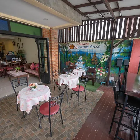 Riverside House Hotel-2
