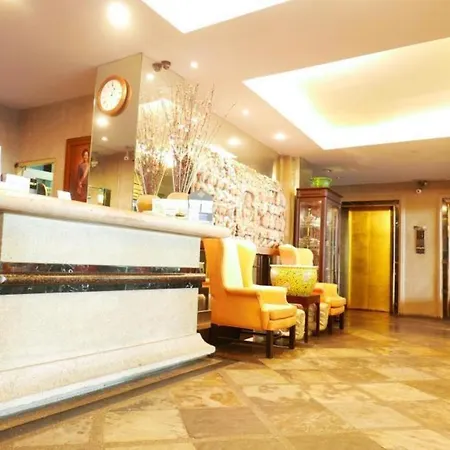 Best Comfort Bangkok Hotel-3