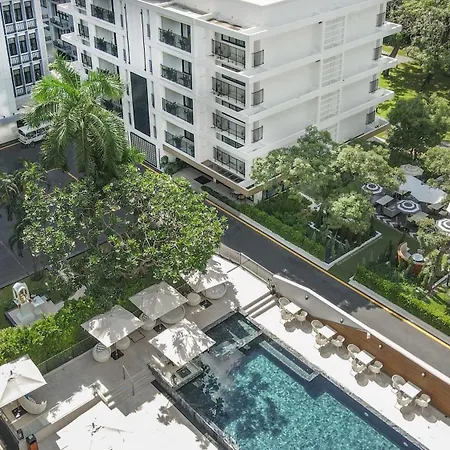 Floral Court Hotel & Residence Sukhumvit 13-3
