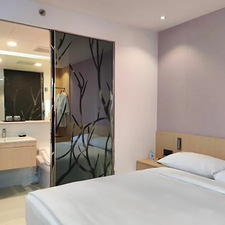 Evergreen Laurel Hotel Bangkok-2