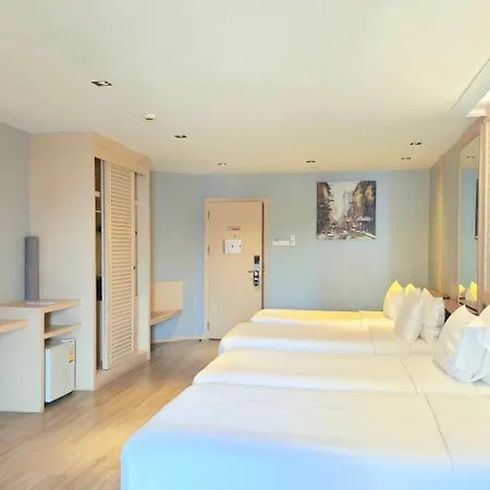 Three Sukhumvit Hotel-3
