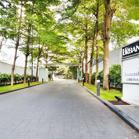Urbana Langsuan Hotel-3
