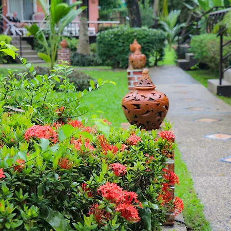 Andaman Seaside Resort Bangtao Beach-2