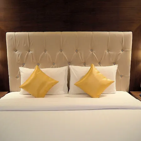 Kingston Suites Bangkok Sukhumvit 15 By Kingston Hotels-3