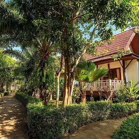 Lanta Klong Nin Beach Resort-2