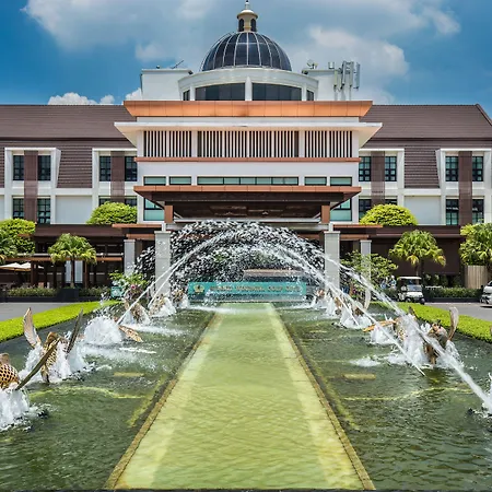 Summit Windmill Golf Suite Hotel At Suvarnabhumi-3