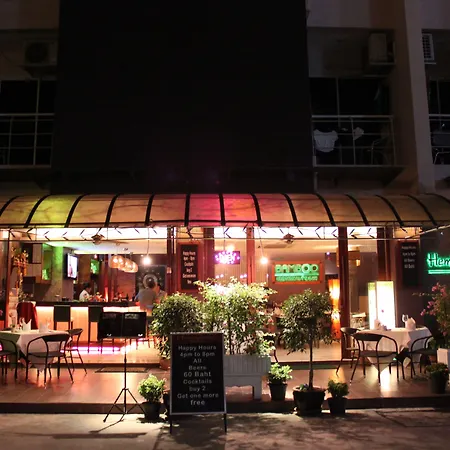 Hemingway'S Hotel-2