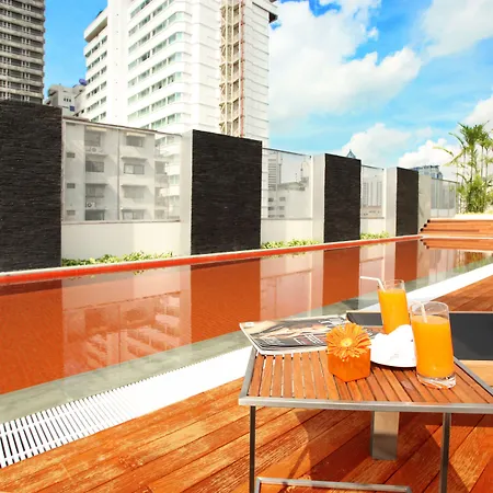 Radisson Suites Bangkok Sukhumvit-2