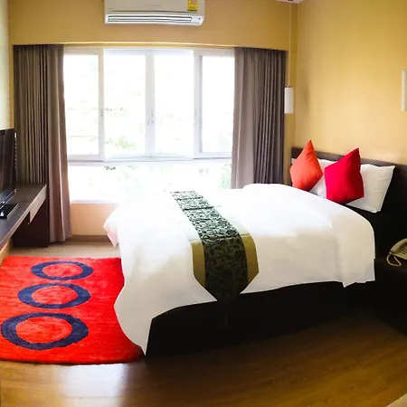Icheck Inn Gems Center Silom-3