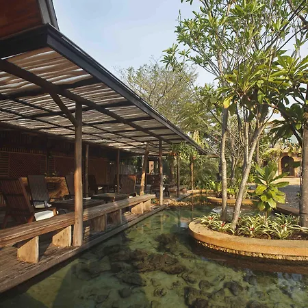 Parama Koh Chang-2