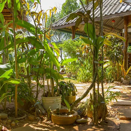 Lanta Coral Beach Resort-2