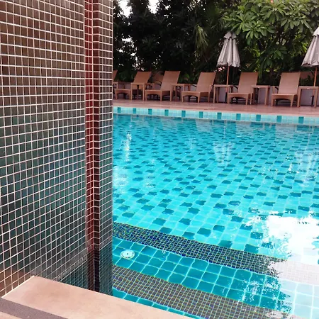 August Suites-2