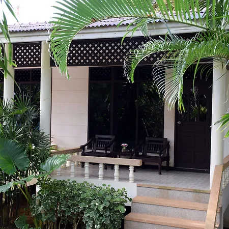 Clean Beach Resort-3