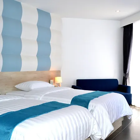 Flipper Lodge Hotel - Sha Extra Plus-3