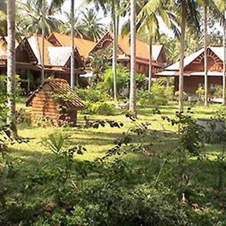 Coral Hotel Bangsaphan-3