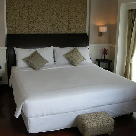 Aurum The River Place-3