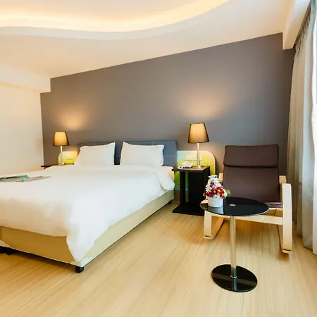 Grand Tower Inn Sathorn Hotel-3