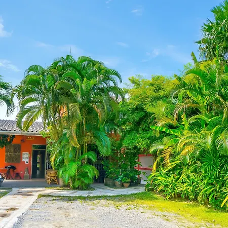 Chez Charly Bungalow-2