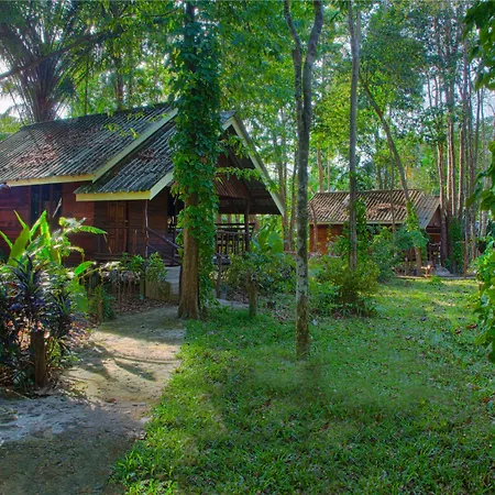 Khao Sok Riverside Cottage-3