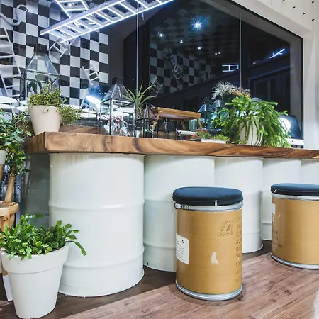 Blu Monkey Hub And Hotel Phuket Town- Free All Day Coworking Space-3