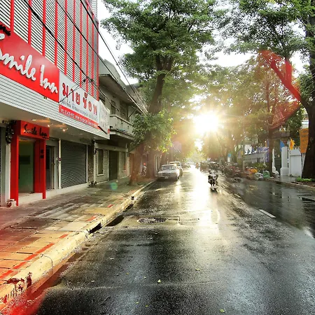 Smile Inn-2