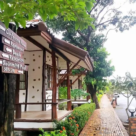 Talkoo Beach Resort-3