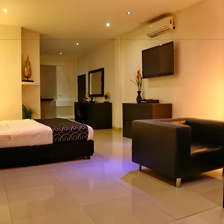 East Suites-2