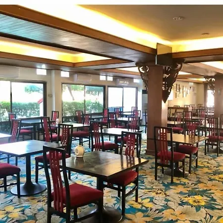 Lopburi Inn Hotel-2