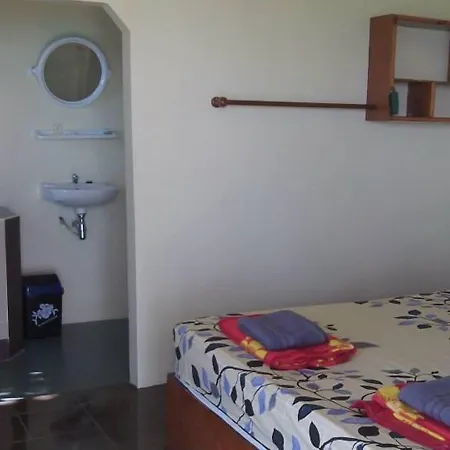 Zen Zi Beach Rooms-3