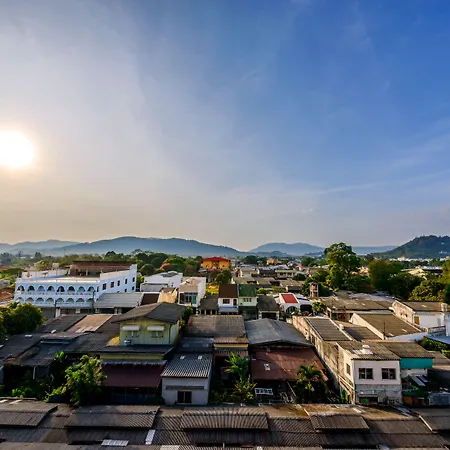 The Topaz Residence Phuket Town-3