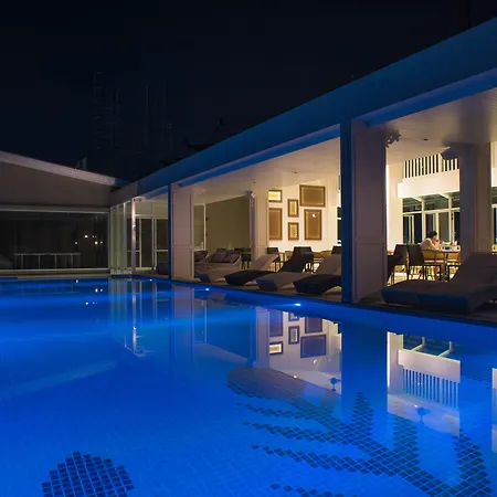 Panphuree Residence-2