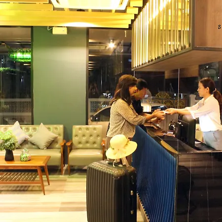 W Station-3