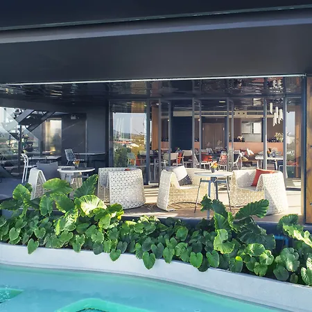Seaphere Pattaya Hotel By Elite Suites-3