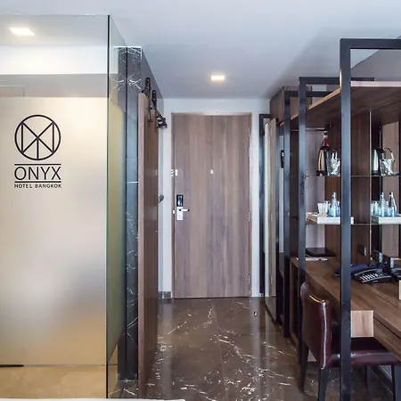 Onix Hotel Bangkok-2