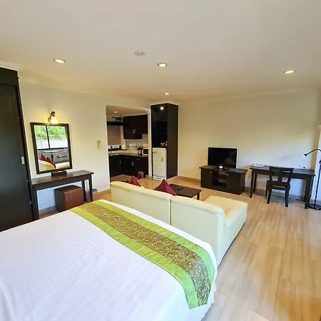 Grand Garden Hotel & Residence-3