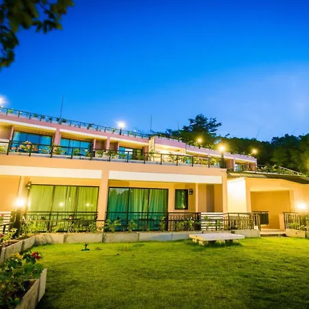 Hotel On Hilltop-2