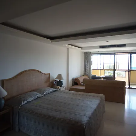 Bougainvillea Terrace House-2