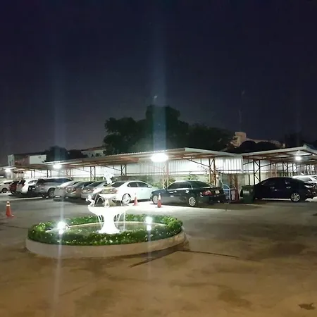 Hotel Chuan Chom The High Resort Saraburi-3